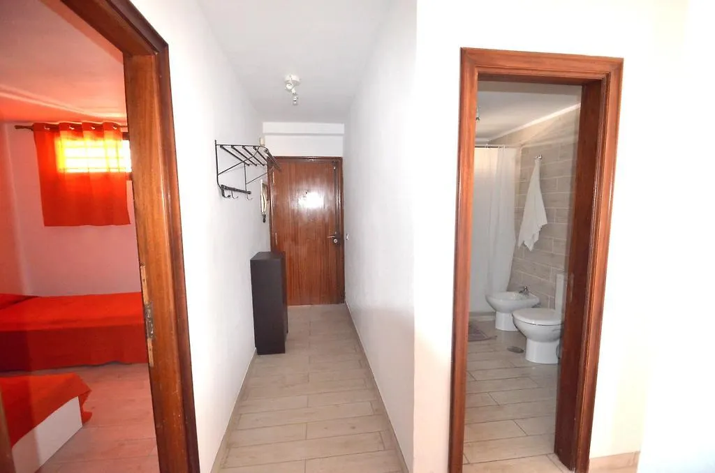 Apartment Valdes Center Los Cristianos  Los Cristianos (Tenerife)
