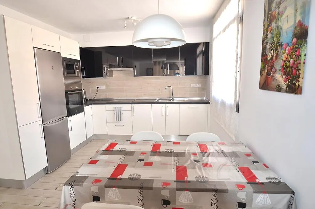Apartment Valdes Center Los Cristianos