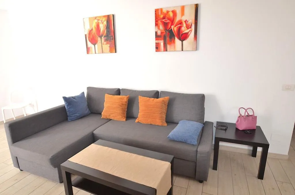 Apartment Valdes Center Los Cristianos  Los Cristianos (Tenerife)