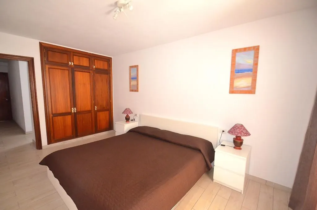 Apartment Valdes Center Los Cristianos  0*, Los Cristianos (Tenerife)